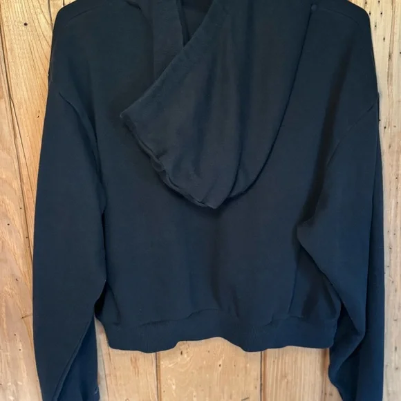 Nike Women’s Black Floral Crop Hoodie Sweatshirt Pullover Medium - Picture 5 of 8